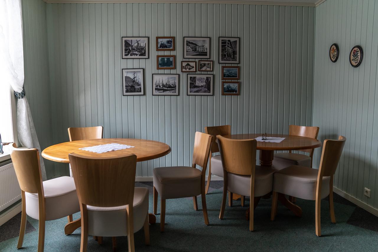 Guesthouse Gamla Ísafjörður Zewnętrze zdjęcie